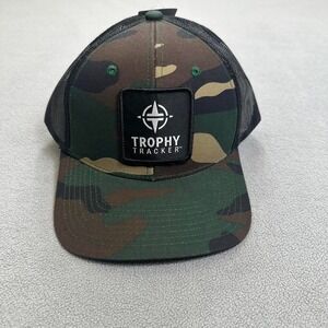 NWT Trophy Tracker Camouflage Hat Cap Snap Back Camo Mesh Trucker Patch Mens Tee
